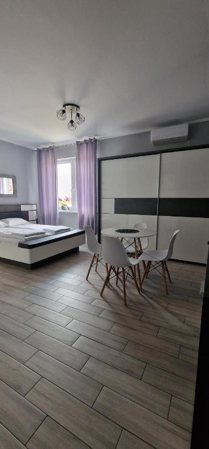 Hostel AgMa Jasien  Buitenkant foto